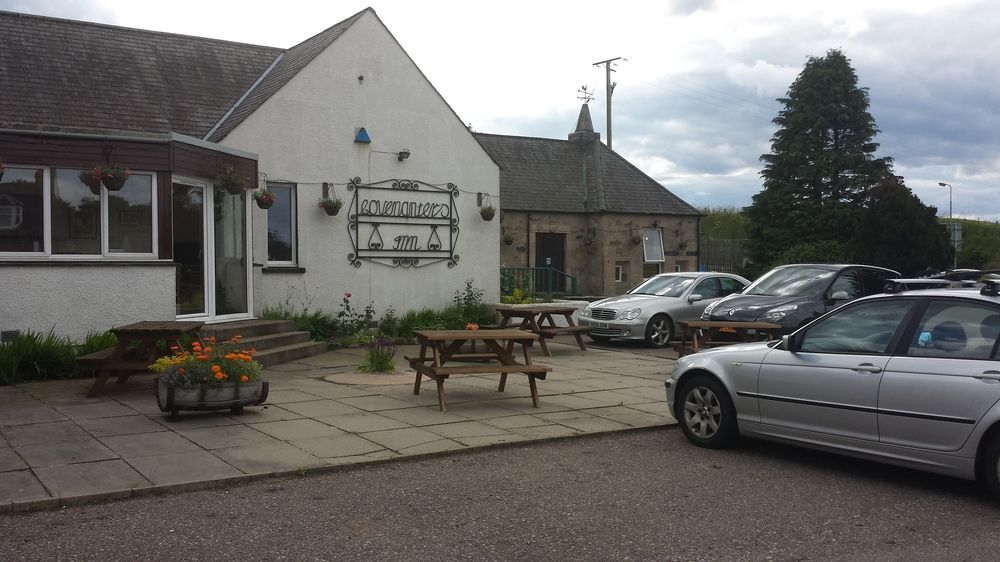 Covenanters Inn Dingwall Exterior photo